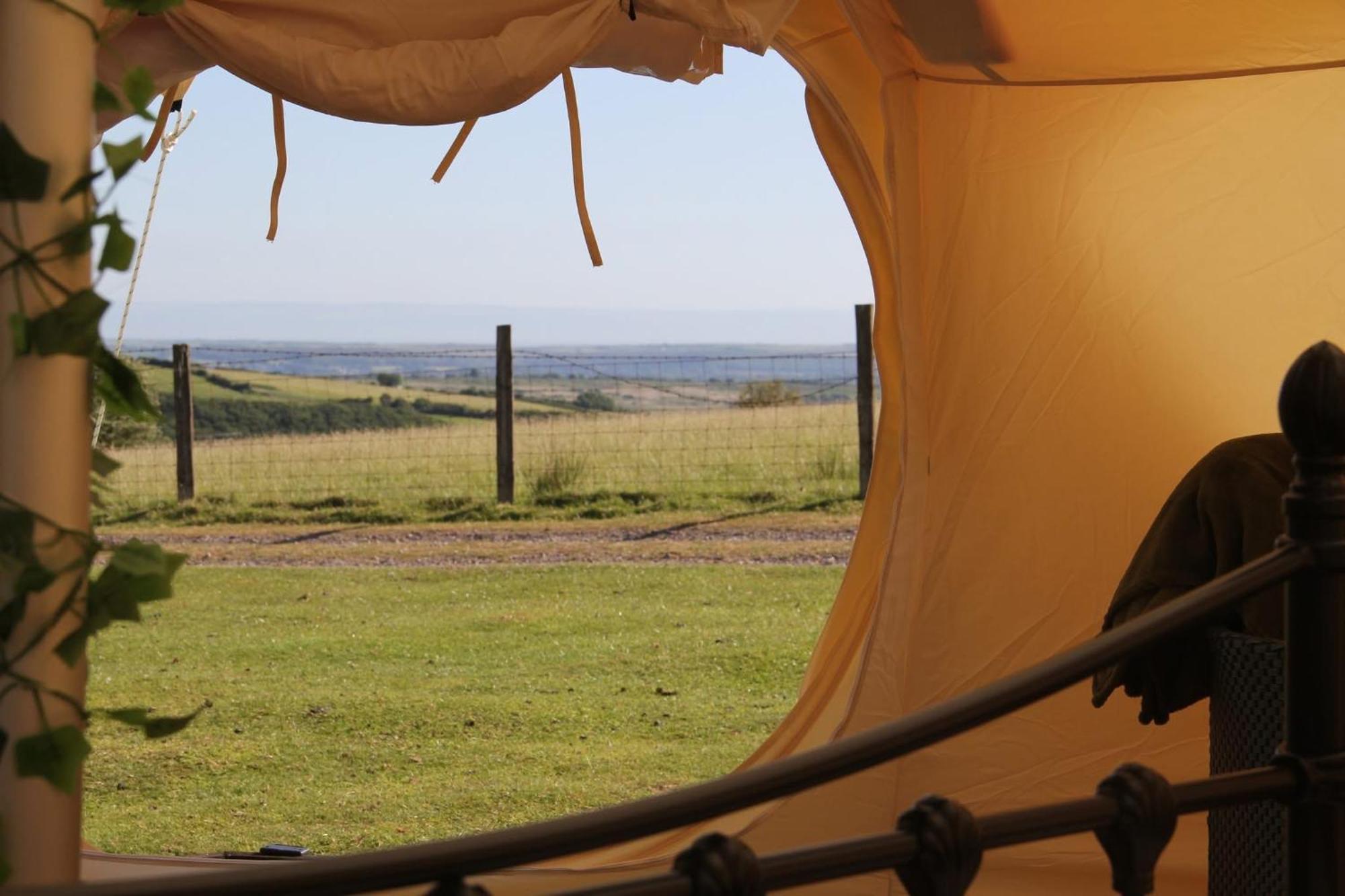 Tal-Y-Fan Farm 6M Stargazer Tent Bridgend  Zewnętrze zdjęcie